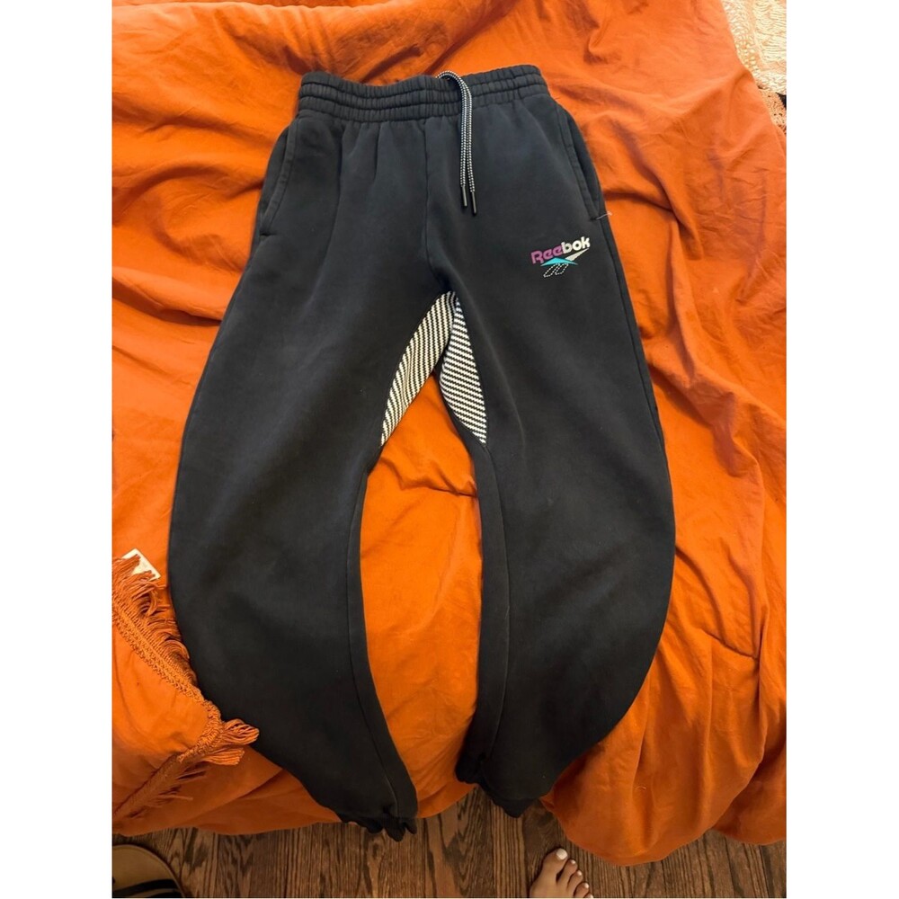 Reebok Black Logo vintage/ retro Sweatpants